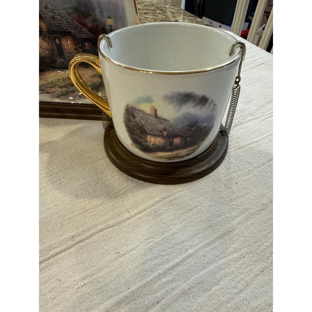Teleflora Gift thomas kinkade